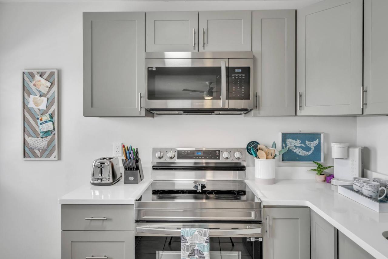 2Bed 1Bath Suite Minutes To Downtown, Beaches, Restaurants, Theaters And More Σεϊρασότα Εξωτερικό φωτογραφία